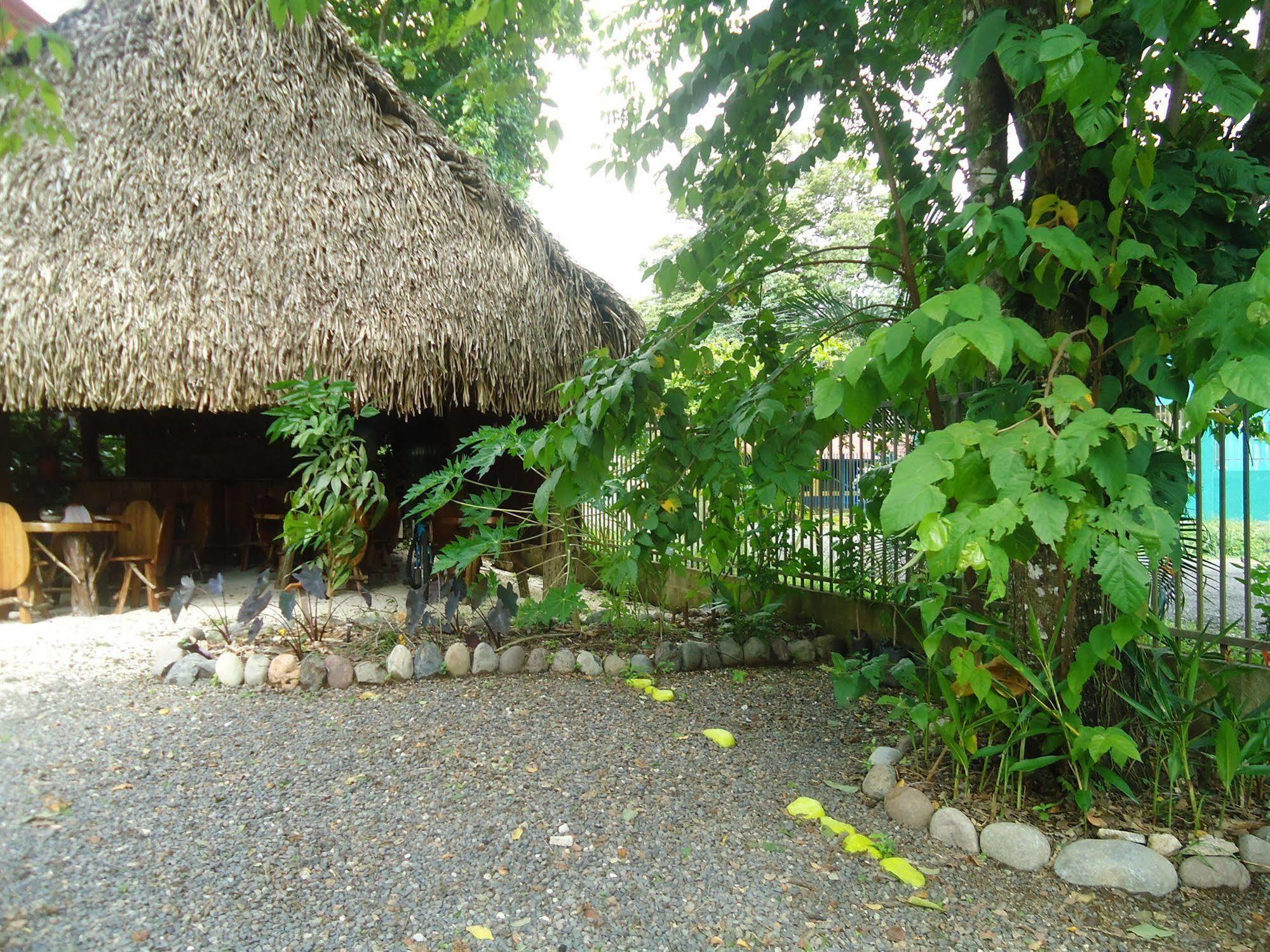 Hotel Green Jaco Exterior photo