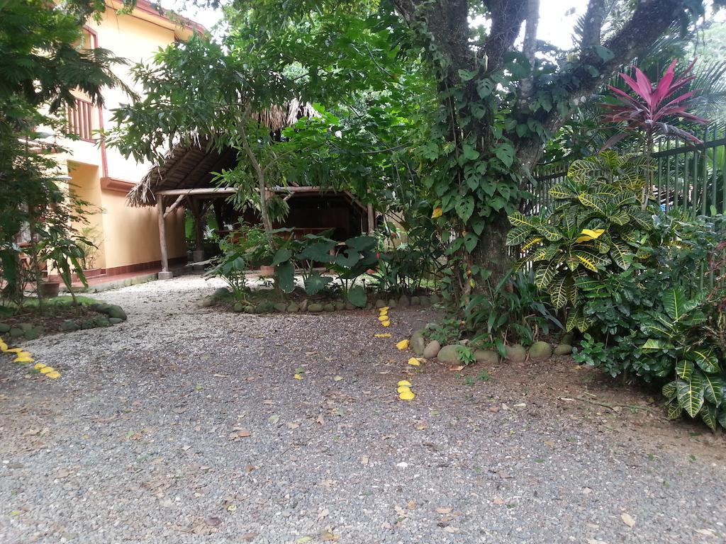 Hotel Green Jaco Exterior photo